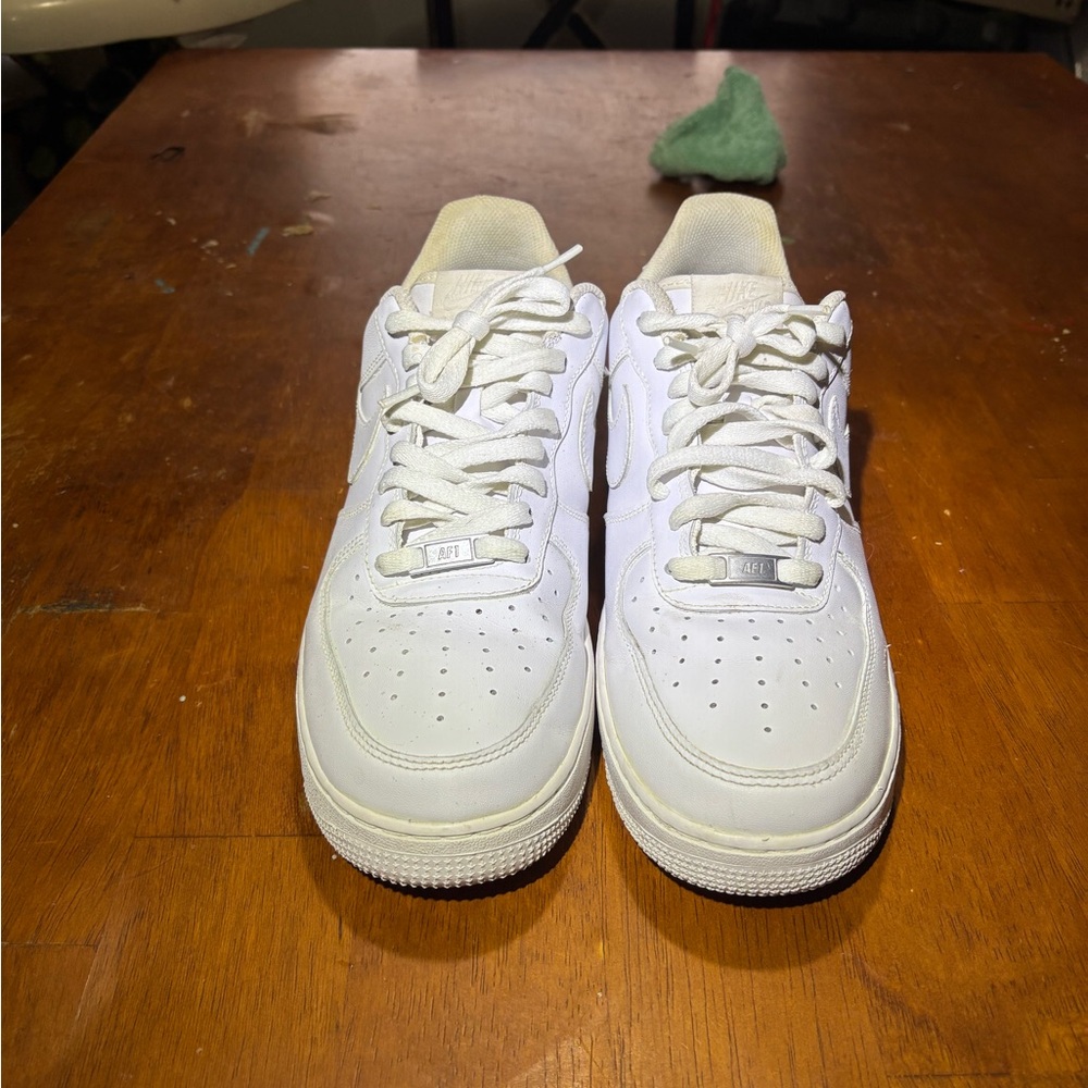 Nike Air Force 1 ‘07 white on white